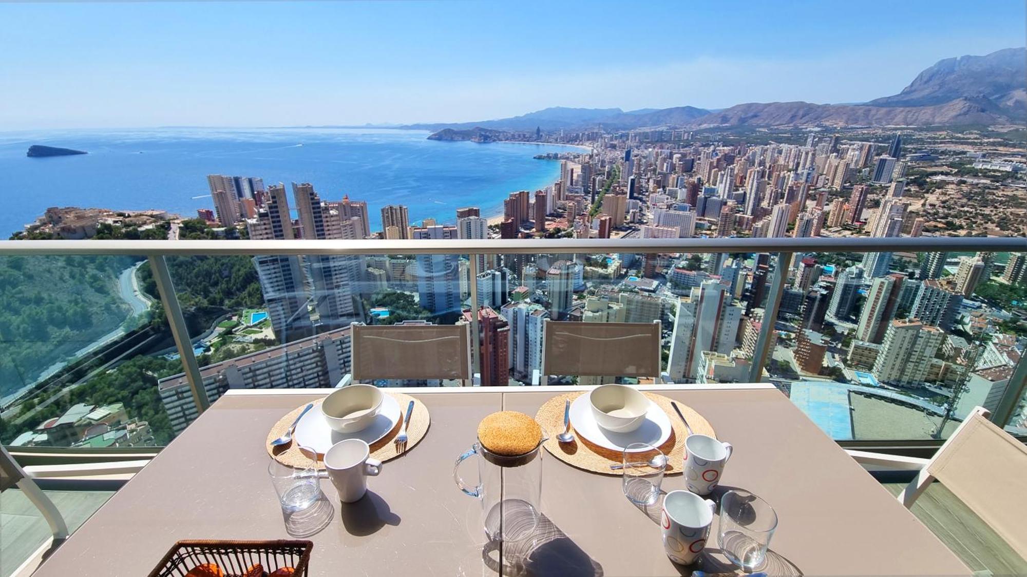 Skyscraper Apartment With Panoramic Views - Floor 38 Benidorm Luaran gambar